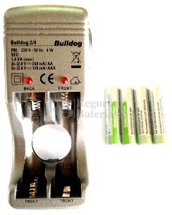 Cargador de batería eléctrico con 4 pilas recargables AA y 4 AAA –